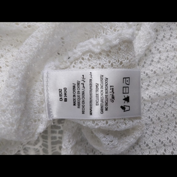California Moonrise Crochet Lace Throw Over Top - Picture 13 of 13